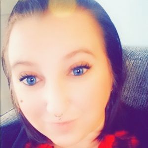 Meet your Posher, Dani
